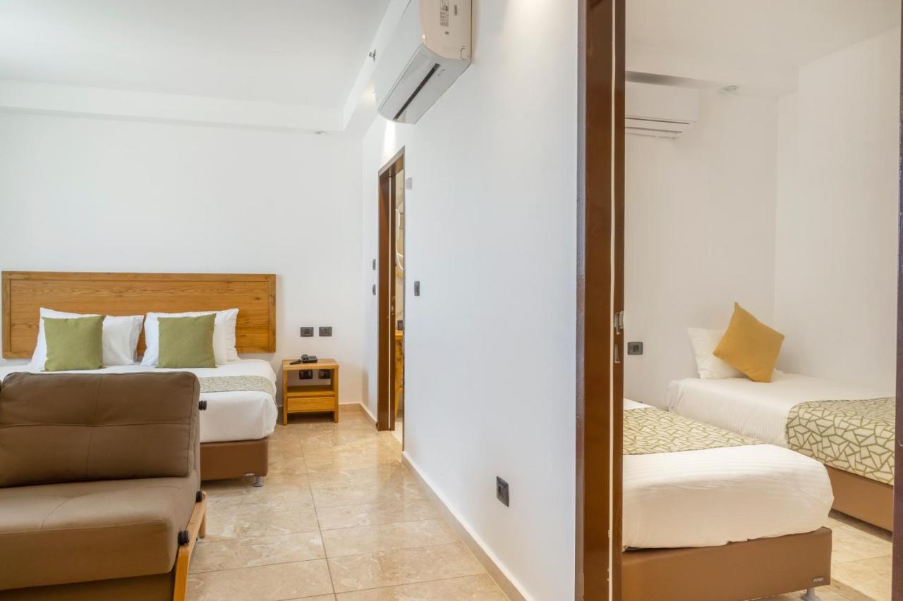 Ramon Suites By Smart Hotels Mitzpe Ramon Ngoại thất bức ảnh