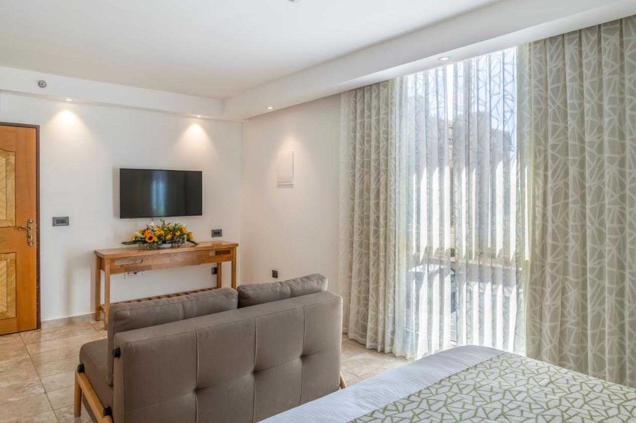 Ramon Suites By Smart Hotels Mitzpe Ramon Ngoại thất bức ảnh